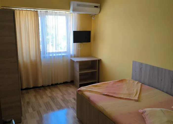 Ap Ultraspatios - Nazli - 4 Vis-a-vis Lidl Apartment